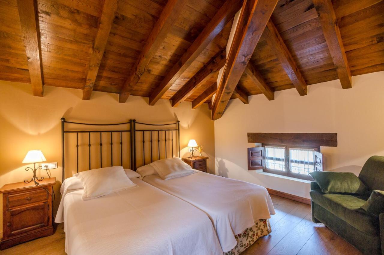 Posada Caborredondo Santillana del Mar Kültér fotó