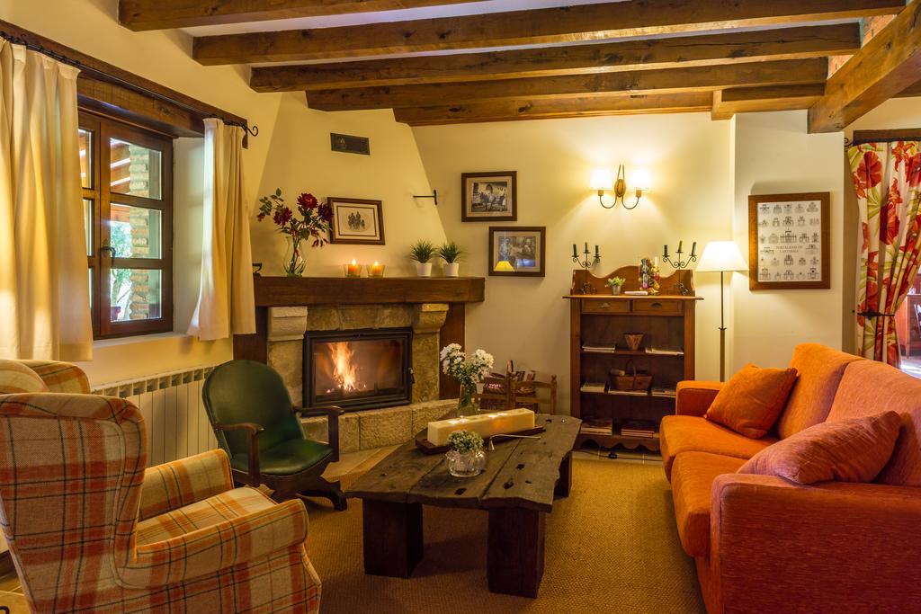 Posada Caborredondo Santillana del Mar Kültér fotó